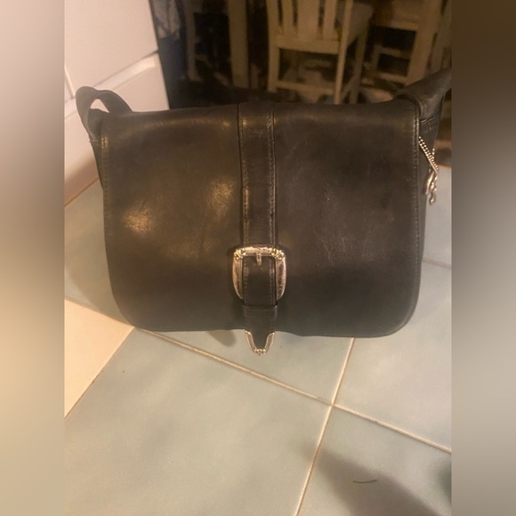 Fossil Handbags - Fossil Vintage  Leather Medium Size Crossbody